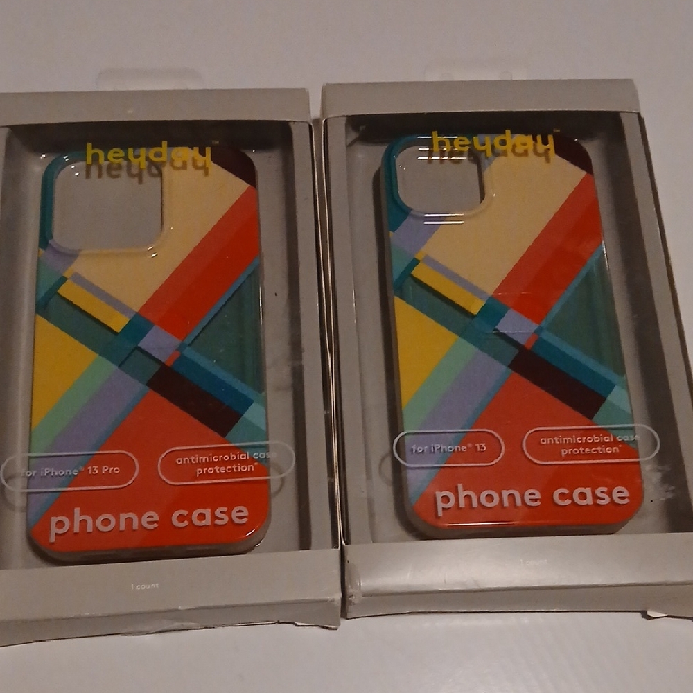 TWO Heyday Colorful Geometric Phone Case for iPhone 13/13 Pro